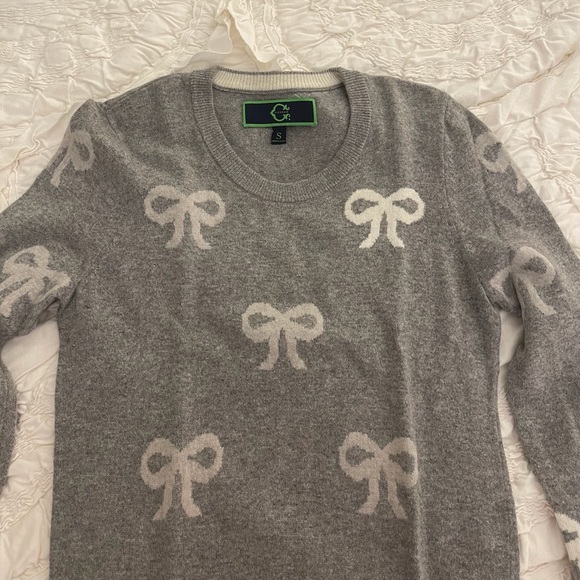 C. Wonder | Grey Wool Sweater with Bow Pattern - Picture 3 of 4